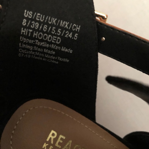 Kenneth Cole REACTION Hit Hooded Bootie. Open Toe. Black. Size 8 - Picture 10 of 10